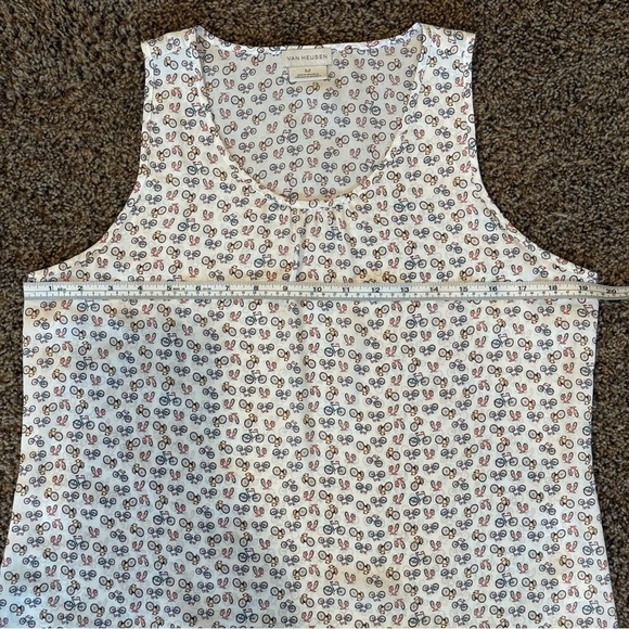 Van Heusen White Sleeveless Relaxed Tank Top Bicycles Medium - Picture 6 of 6
